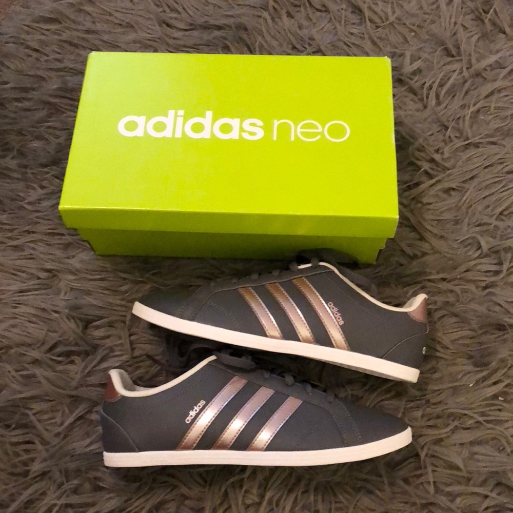 Adidas Neo